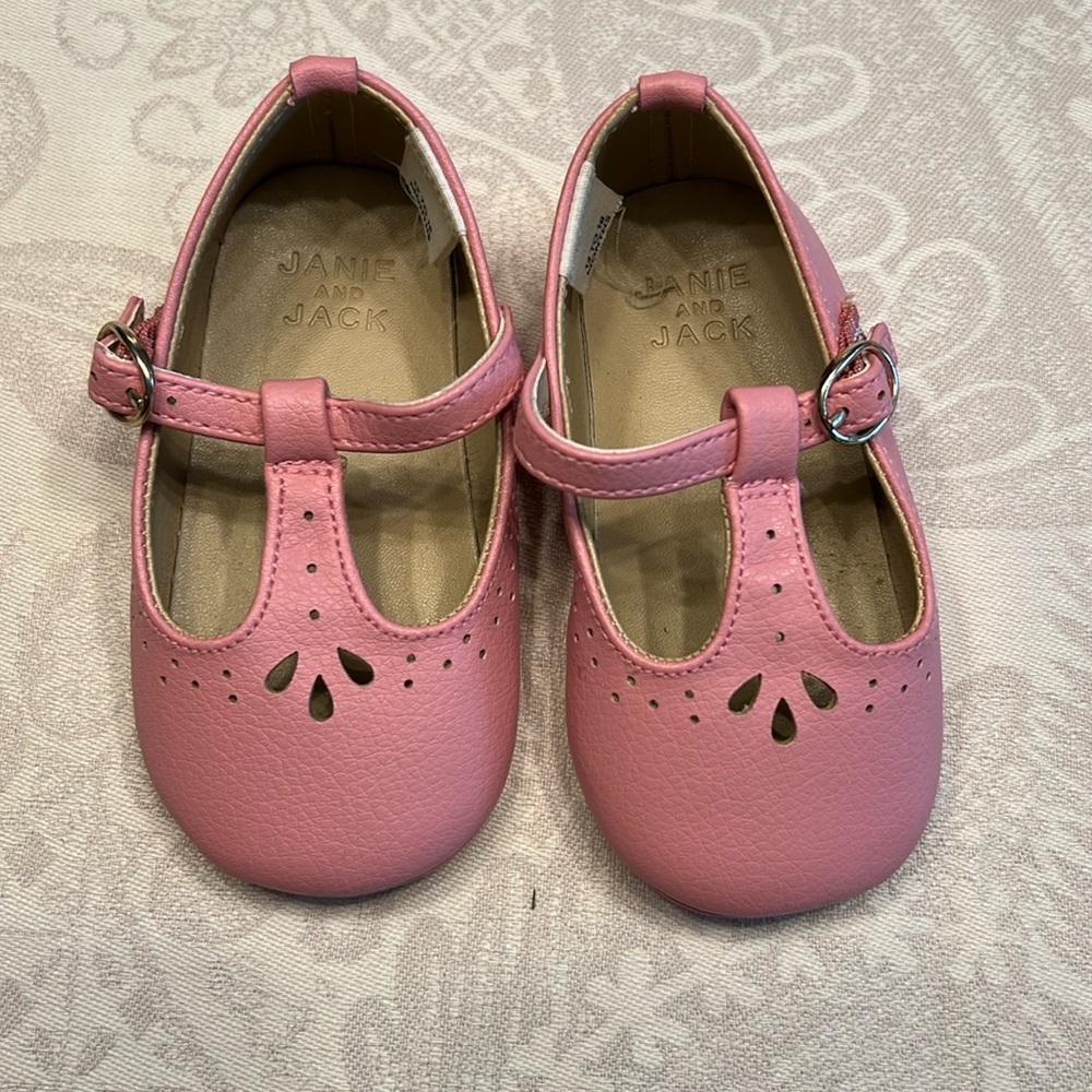 Janie and Jack baby girl 12 to 18 month shoes